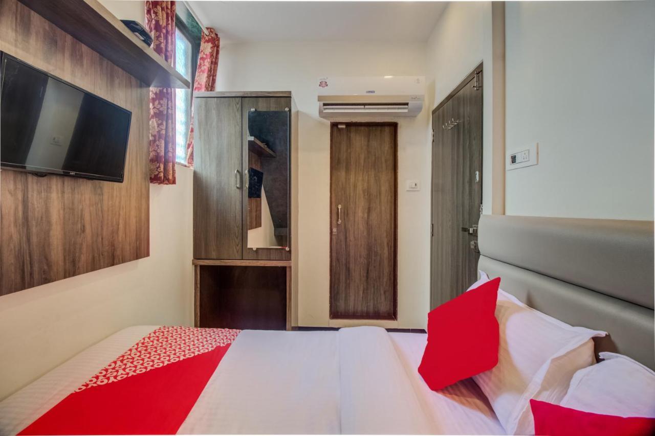 Oyo 42009 Hotel A One Suite Mumbai Exterior photo